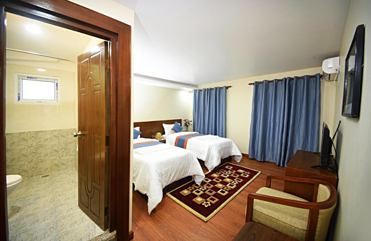 Karma Hotel Nepal Katmandú Exterior foto