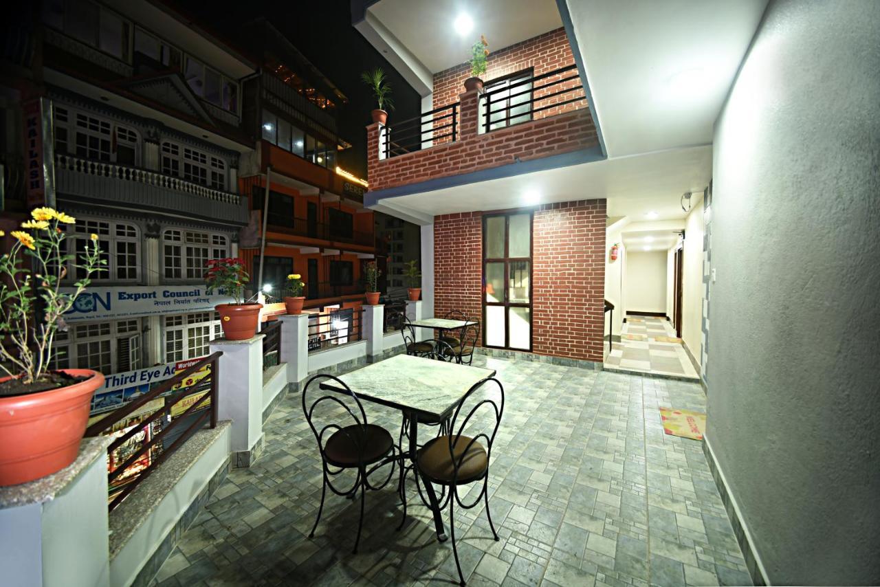 Karma Hotel Nepal Katmandú Exterior foto