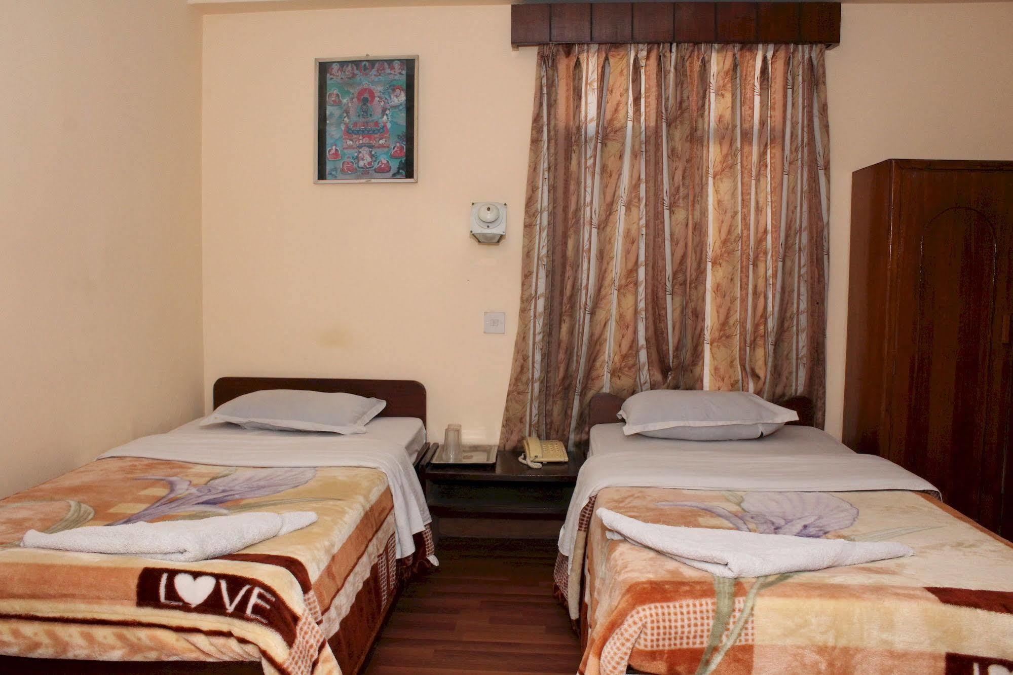 Karma Hotel Nepal Katmandú Exterior foto